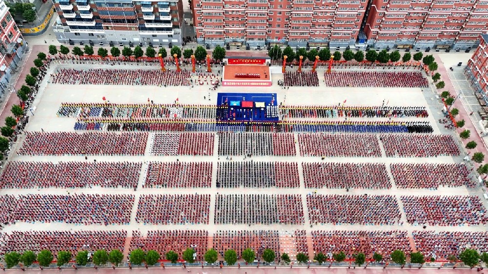 ​河南哪个武校口碑最好？嵩山少林小龙武校用实力赢得家长信赖