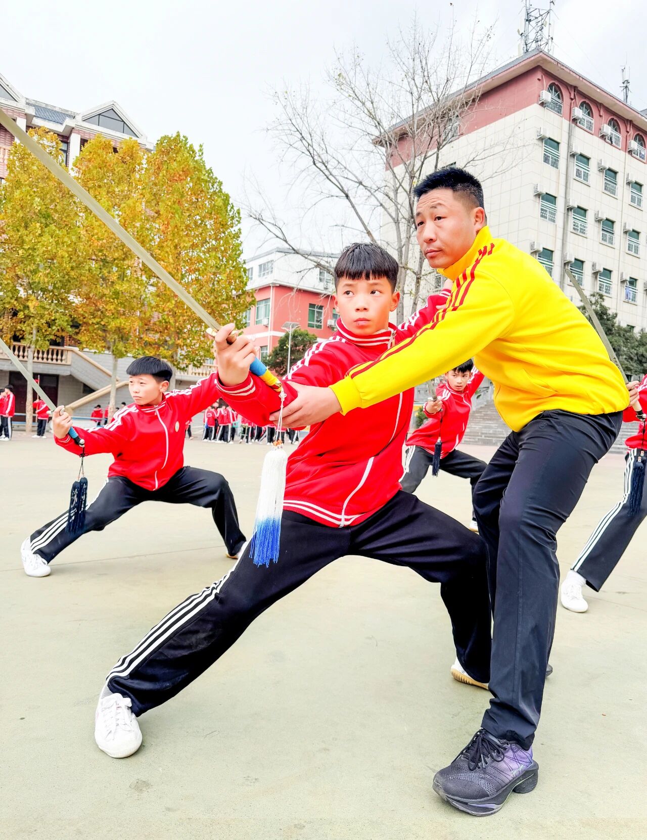 少林小龙武校武教高托部：规范创新并举 精研筹备校运