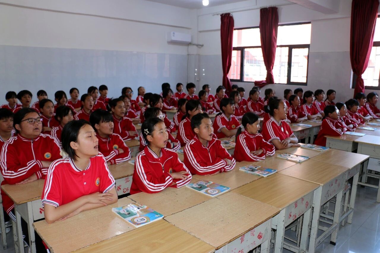 河南少林小龙武校