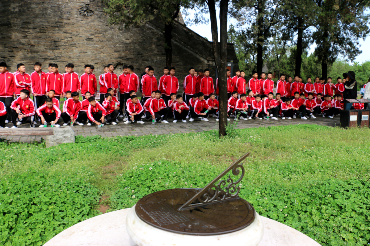 河南少林小龙武校