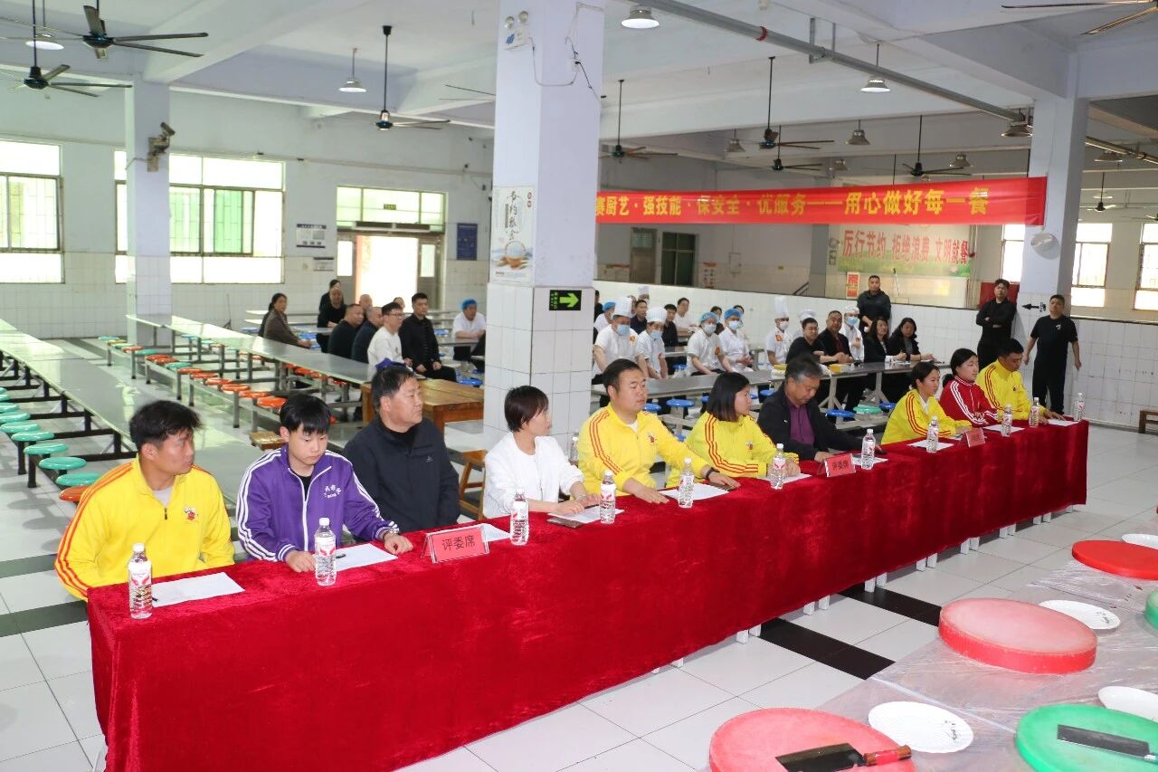 河南少林小龙武校