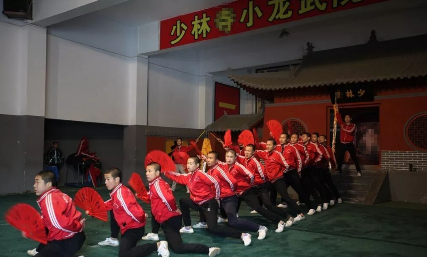郑州文化馆艺术总监周玲娣莅临小龙武院指导晋京节目《禅舞中原》