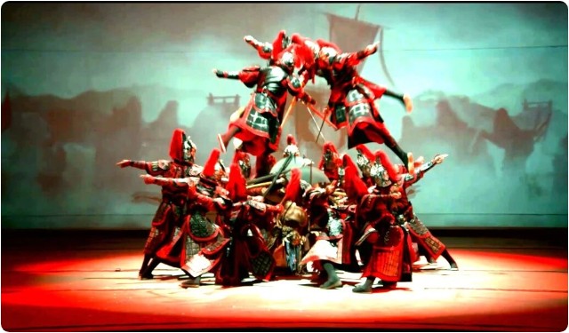 河南少林小龙武校倾情参演史诗级奇幻大秀《出师表》 燃动三国风华