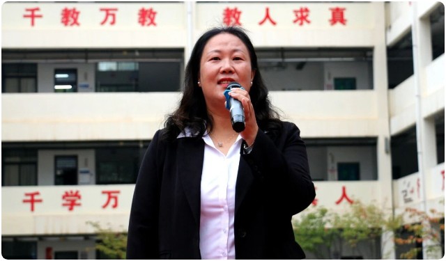 河南少林小龙武校