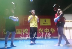 少林小龙武校邀请兄弟学校进行散打友谊交流赛